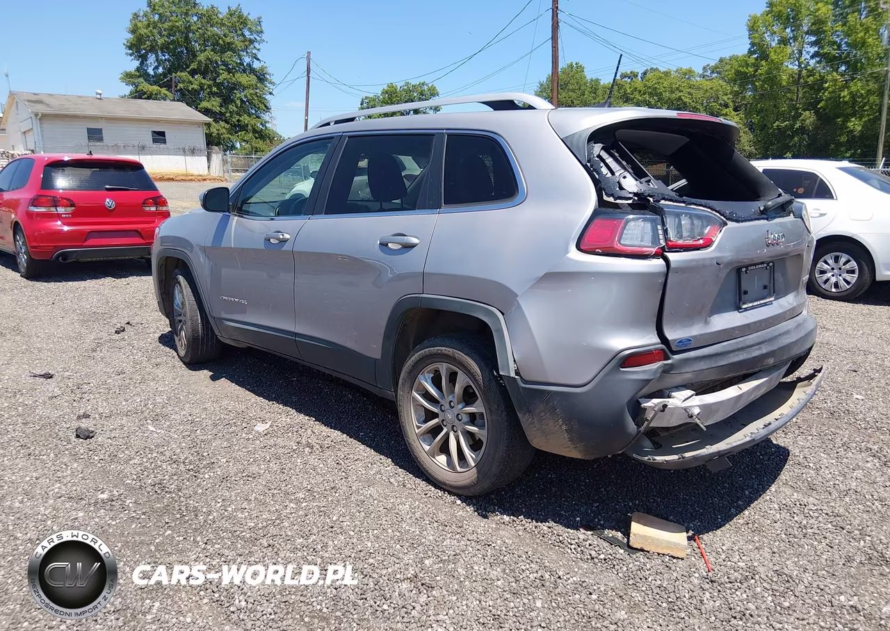 2019 Jeep Cherokee Latitude Fwd VIN:1C4PJLCBXKD265952 - 3