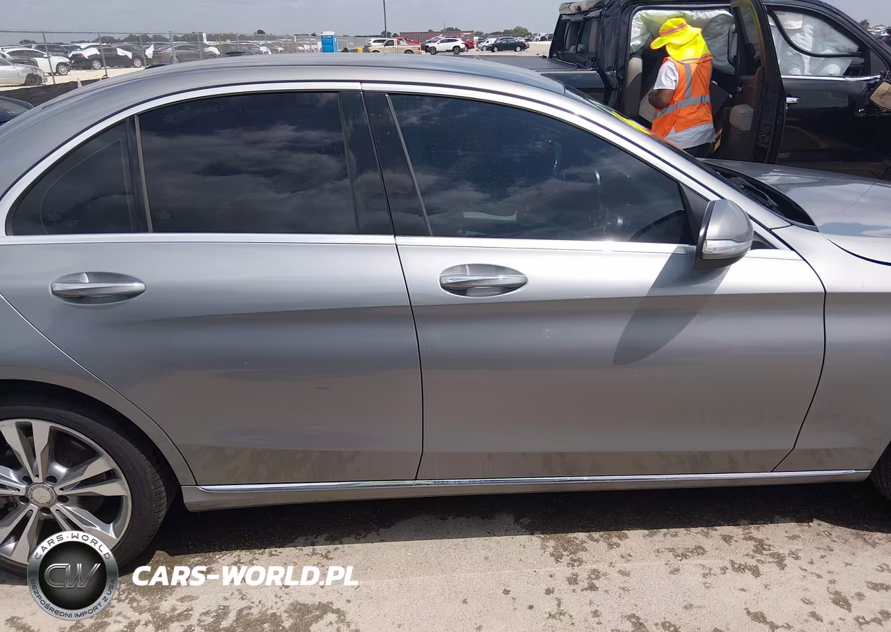 2015 Mercedes-Benz C 300 Luxury VIN:55SWF4JB6FU078355 - 14