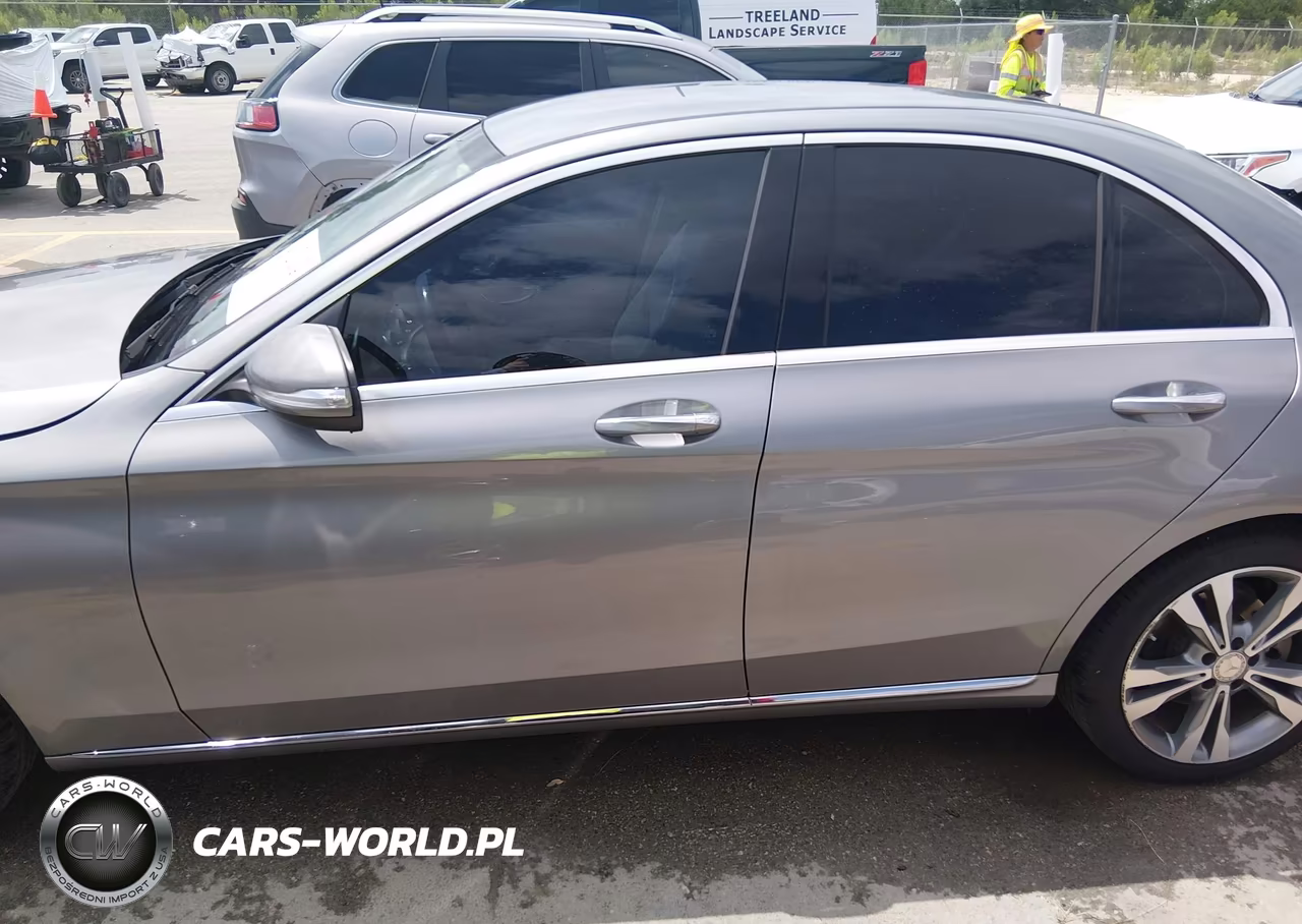 2015 Mercedes-Benz C 300 Luxury VIN:55SWF4JB6FU078355 - 15