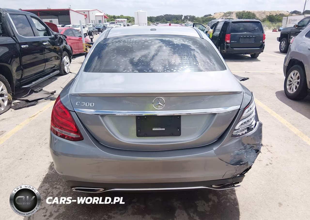 2015 Mercedes-Benz C 300 Luxury VIN:55SWF4JB6FU078355 - 17