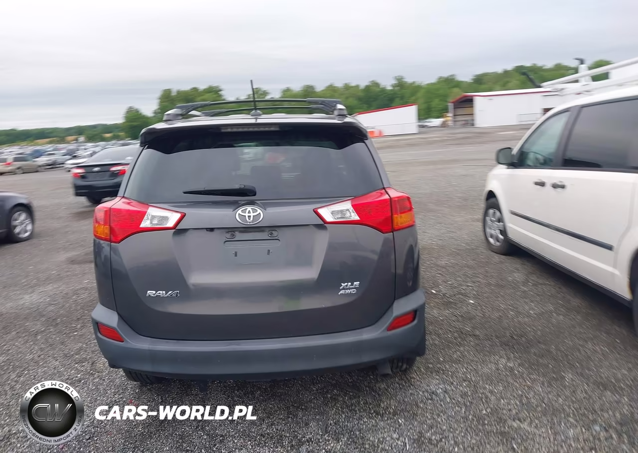 2013 Toyota Rav4 Xle VIN:2T3RFREV8DW064187 - 16