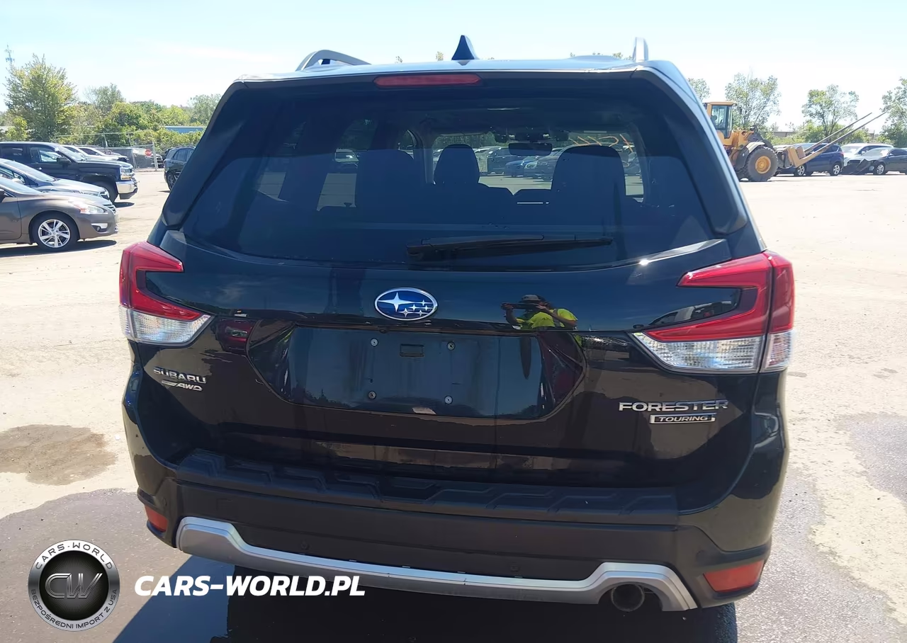 2020 Subaru Forester Touring VIN:JF2SKAXC0LH546118 - 16