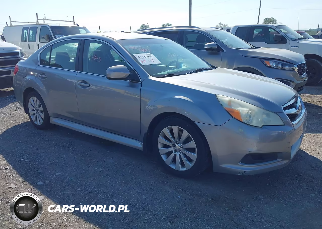 2010 Subaru Legacy 3.6R Premium