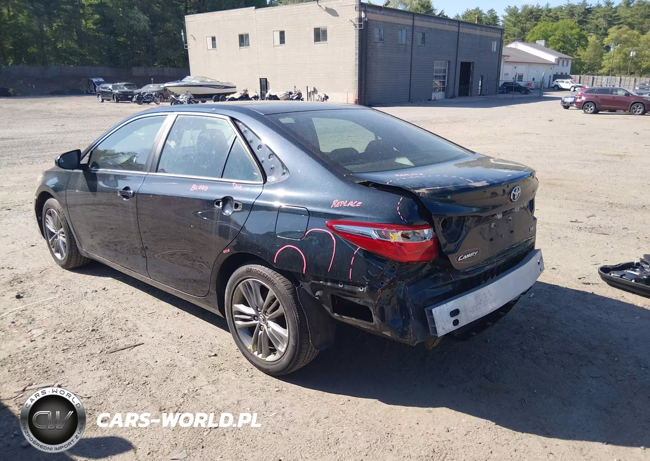 2017 Toyota Camry Se VIN:4T1BF1FK5HU386212 - 3