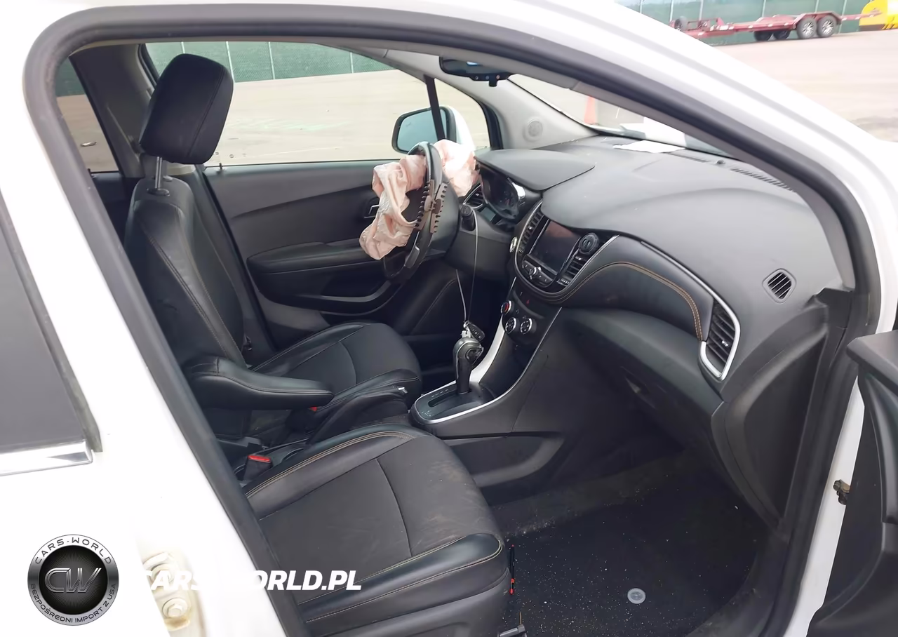 2020 Chevrolet Trax Awd Lt VIN:KL7CJPSB0LB065485 - 5