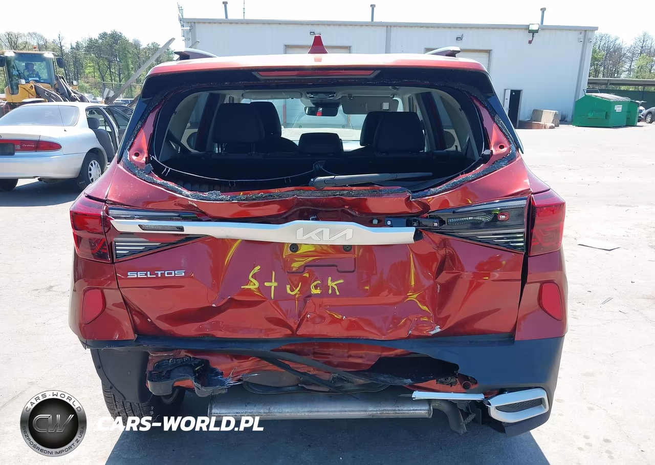 2023 Kia Seltos S VIN:KNDEUCAA8P7355874 - 16