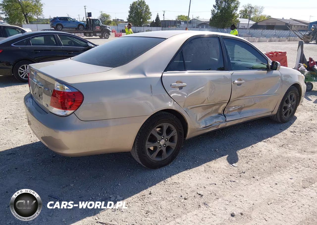 2005 Toyota Camry Xle V6 VIN:4T1BF30K45U103752 - 4