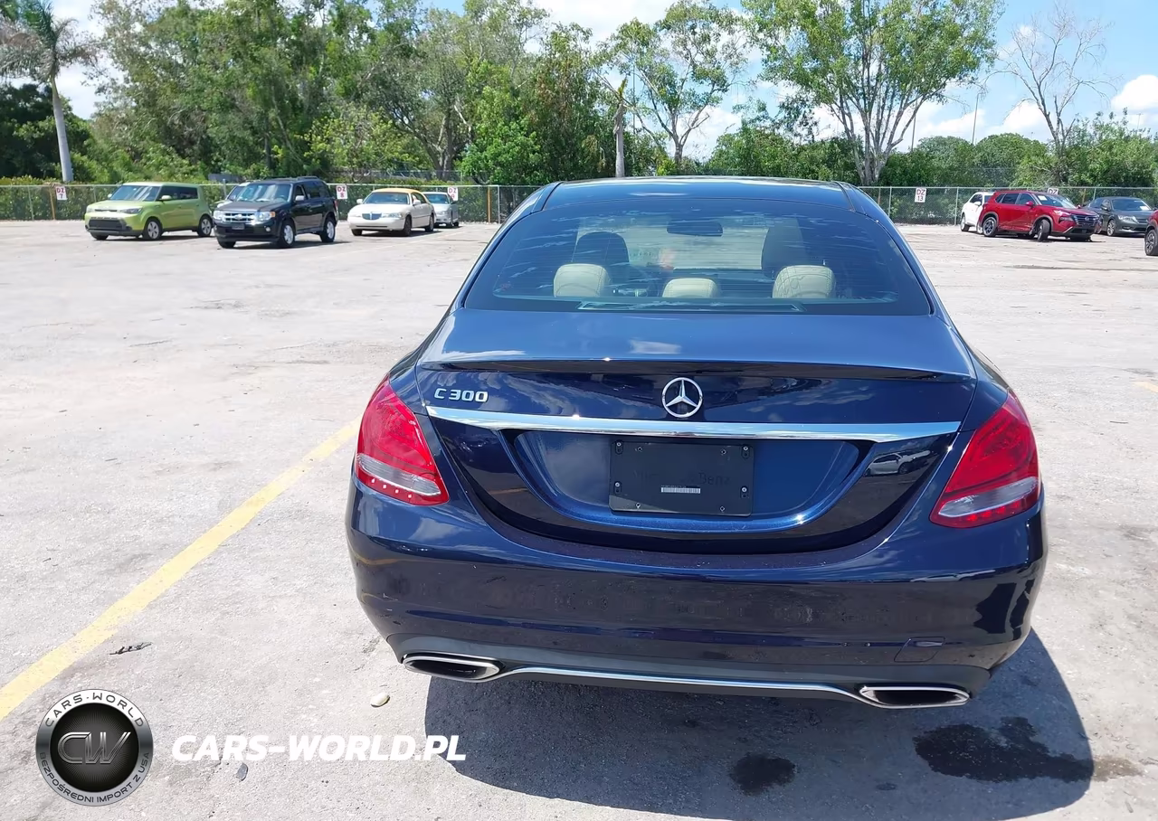 2018 Mercedes-Benz C 300 VIN:55SWF4JB9JU279126 - 16