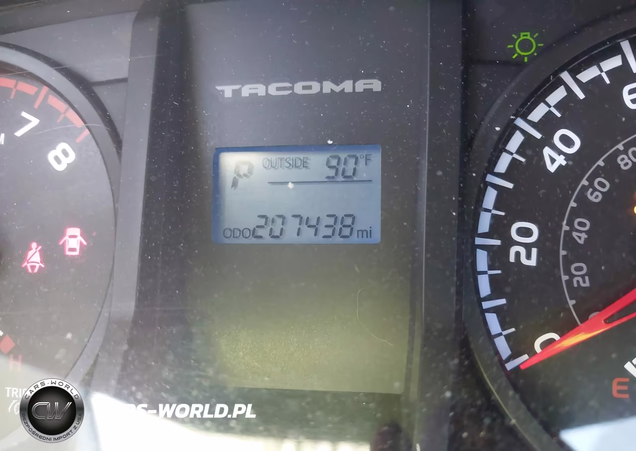 2017 Toyota Tacoma Sr VIN:5TFRX5GN2HX083032 - 15
