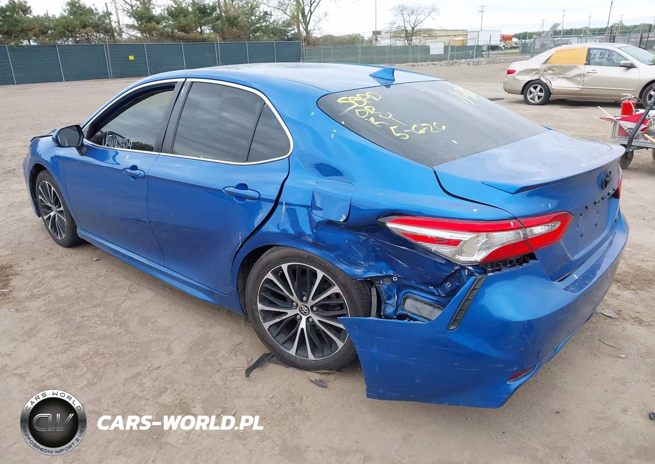2019 Toyota Camry Se VIN:4T1B11HK2KU196497 - 3