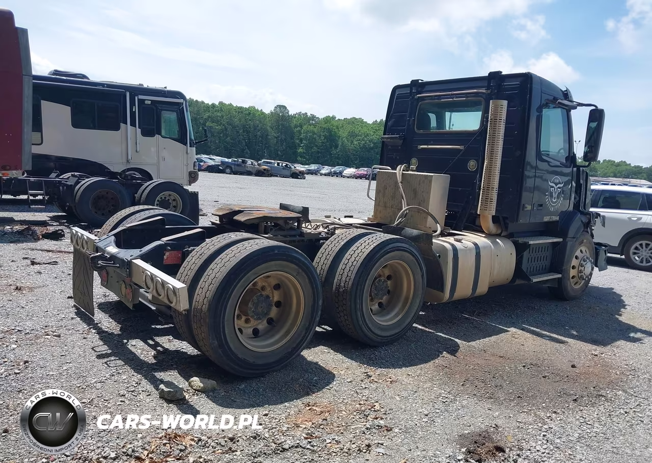 2014 Volvo Vn Vnl VIN:4V4NC9EG0EN161888 - 4
