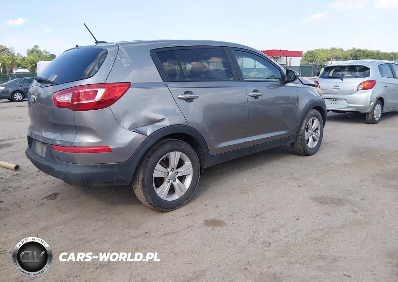2013 Kia Sportage Lx VIN:KNDPB3A20D7416119 - 4