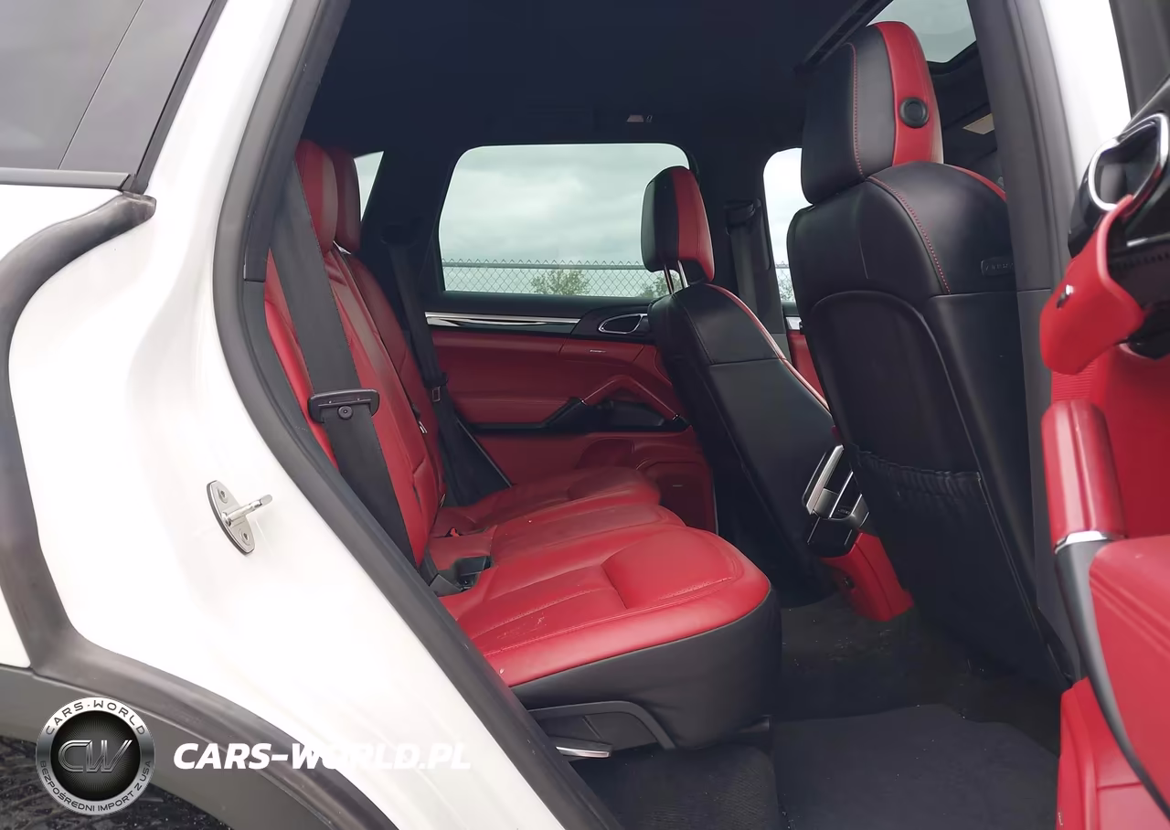 2016 Porsche Cayenne VIN:WP1AA2A26GLA04820 - 8