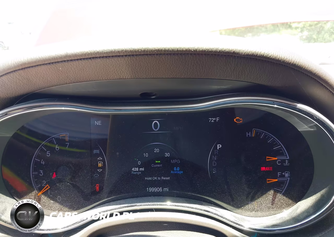 2014 Jeep Grand Cherokee Overland VIN:1C4RJECGXEC138032 - 7