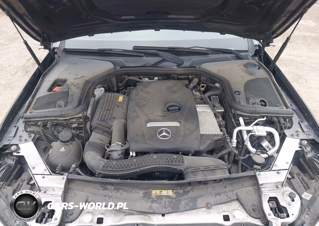 2018 Mercedes-Benz E 300 VIN:WDDZF4JB7JA317871 - 10