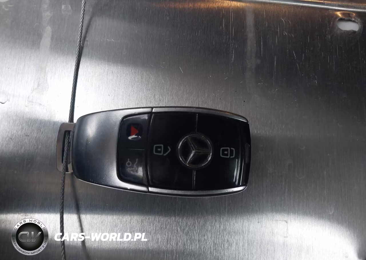 2018 Mercedes-Benz E 300 VIN:WDDZF4JB7JA317871 - 11