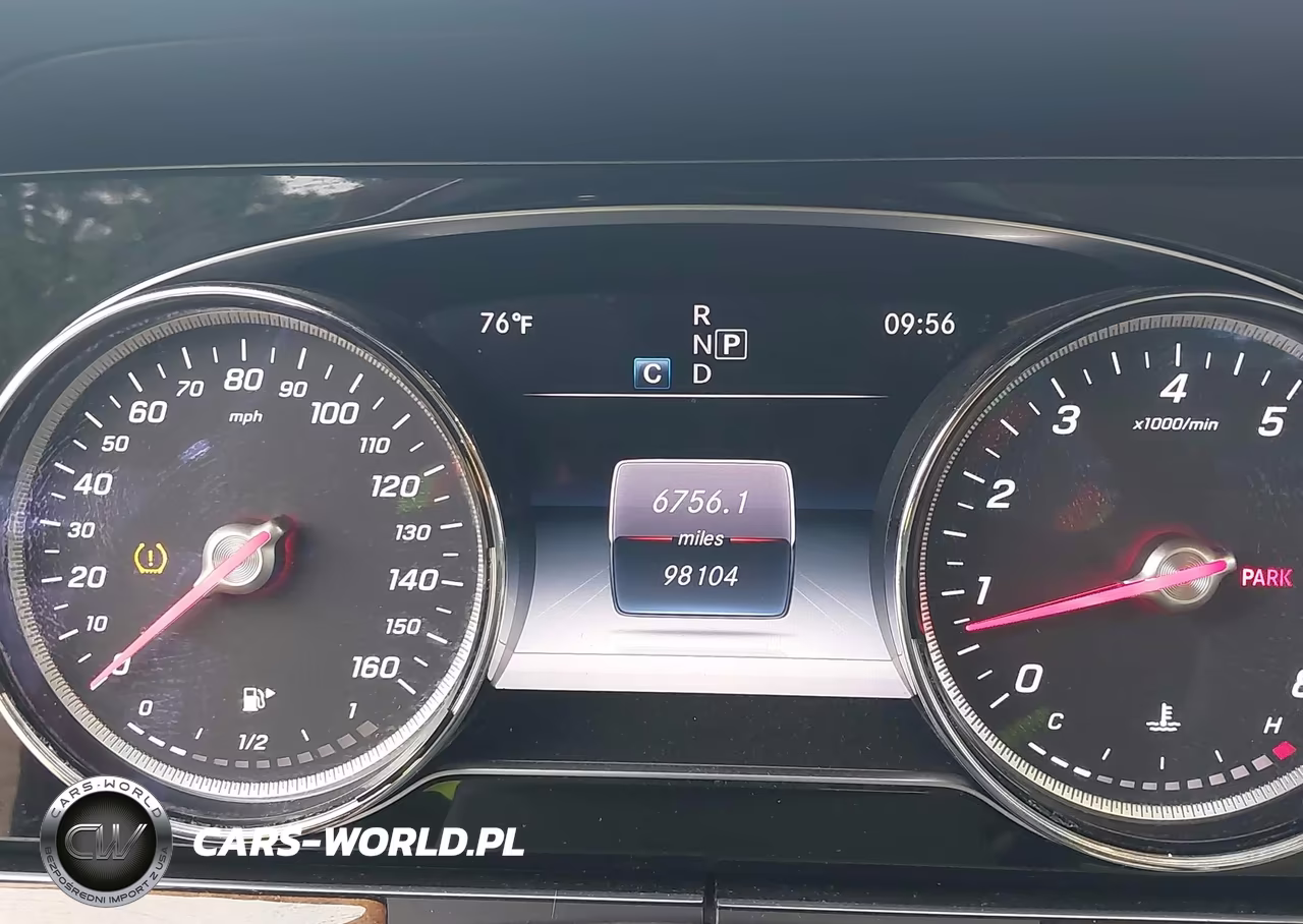 2018 Mercedes-Benz E 300 VIN:WDDZF4JB7JA317871 - 16