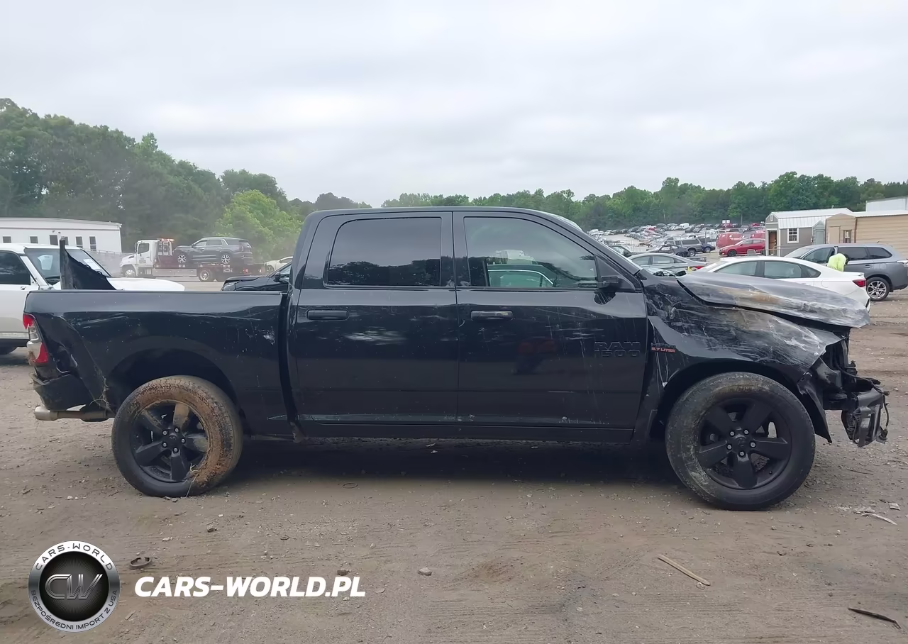 2018 Ram 1500 Express 4X2 5'7 Box VIN:1C6RR6KT7JS350102 - 14