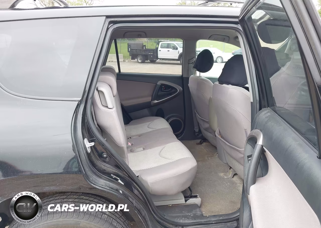2007 Toyota Rav4 VIN:JTMBD33VX76024769 - 8