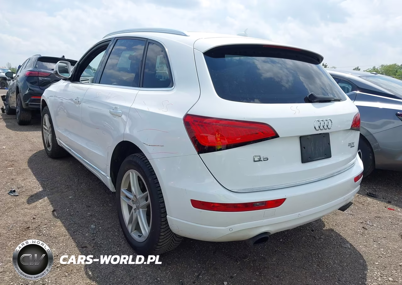 2015 Audi Q5 2.0T Premium VIN:WA1LFAFP4FA050533 - 3