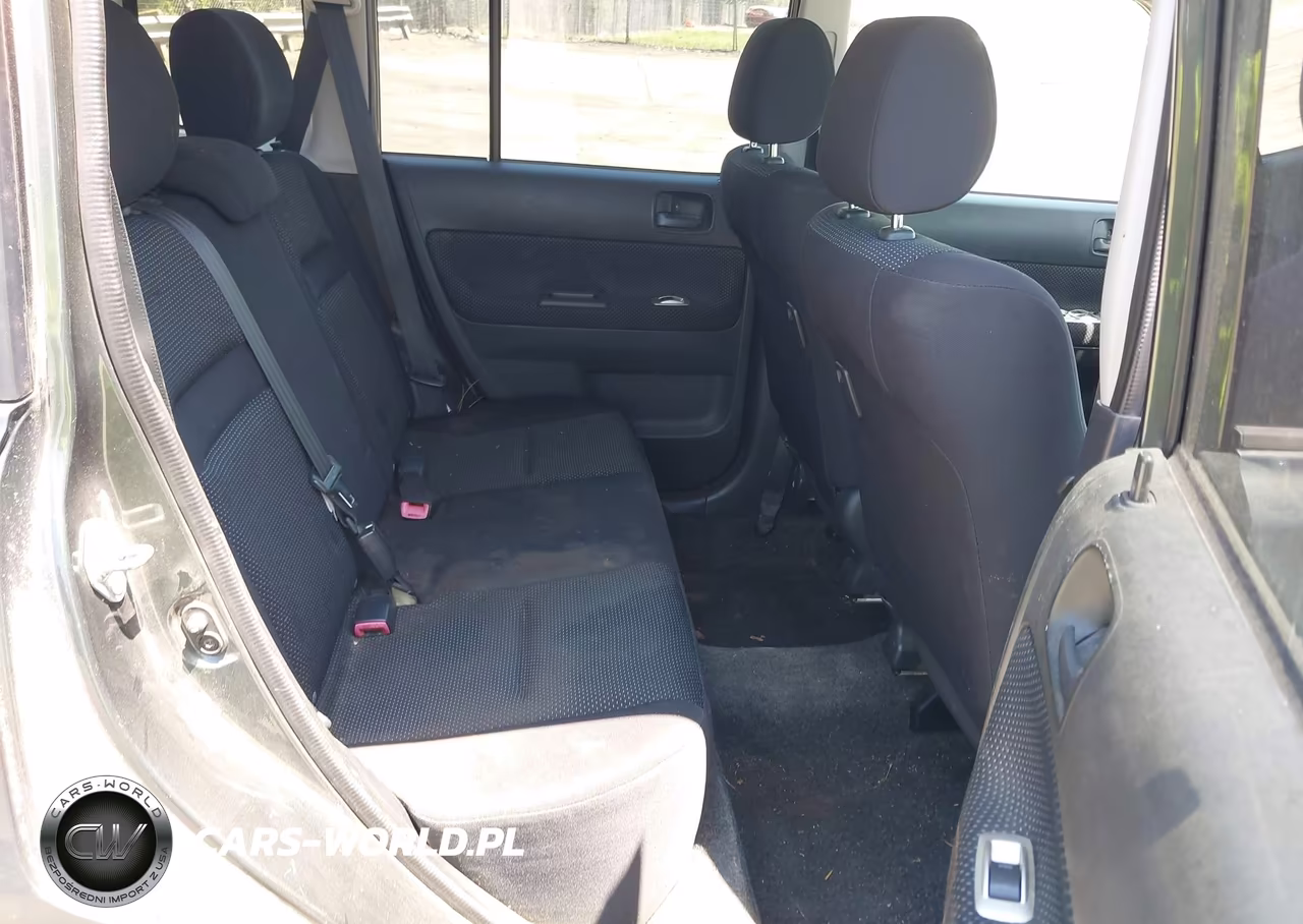 2005 Scion Xb VIN:JTLKT324350197792 - 8