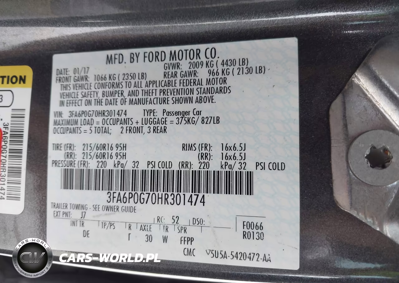 2017 Ford Fusion S VIN:3FA6P0G70HR301474 - 9