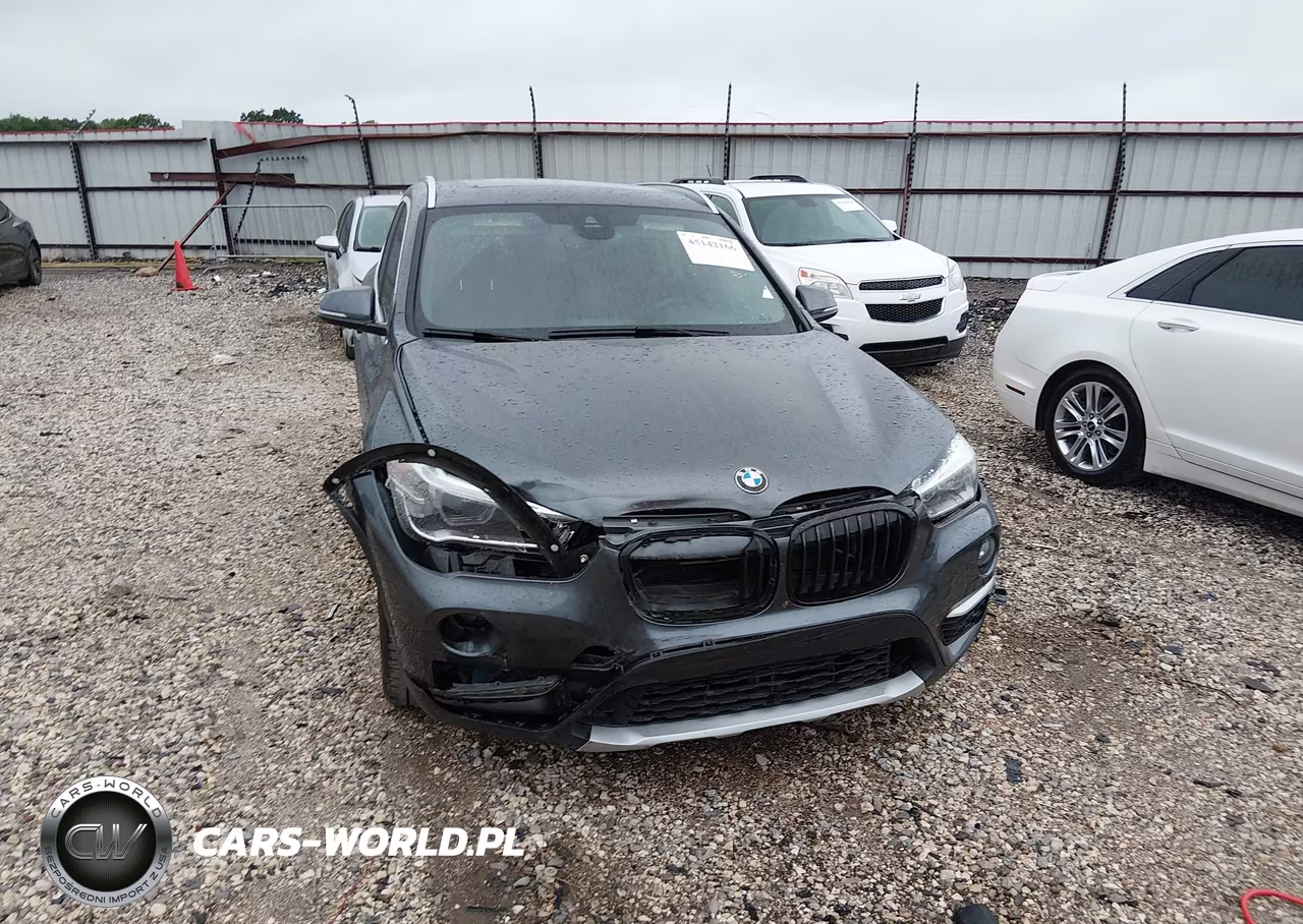 2018 BMW X1 xDrive28I VIN:WBXHT3C30J5K21459 - 6