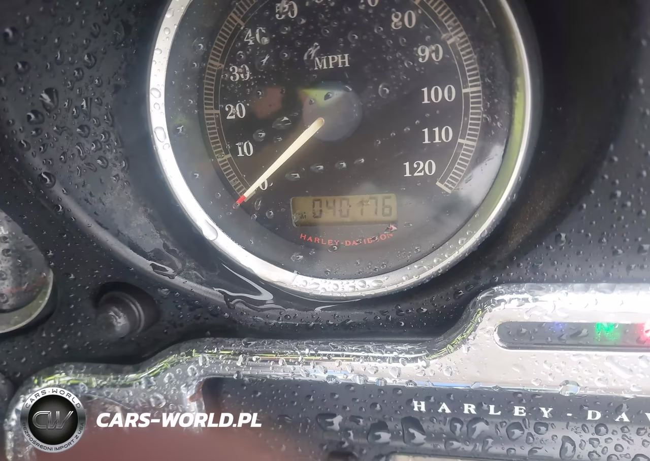 2007 Harley-Davidson Flhtcui VIN:1HD1FC4187Y682451 - 7