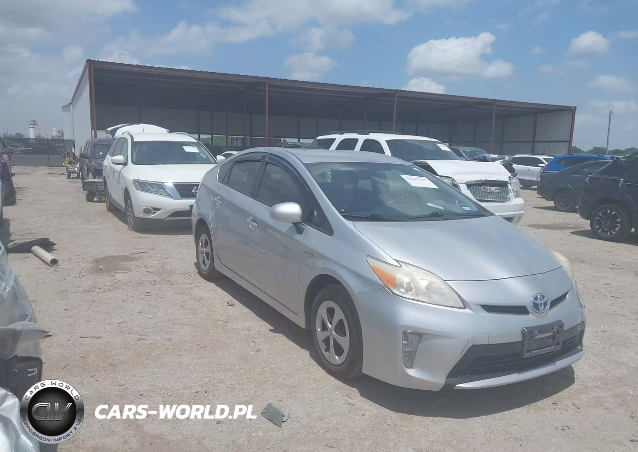 2013 Toyota Prius Two – zdjęcie 1 z 17