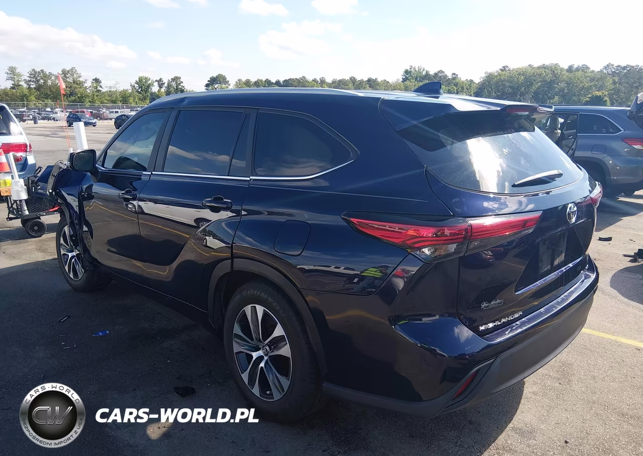 2023 Toyota Highlander Xle VIN:5TDKDRAH7PS503361 - 3