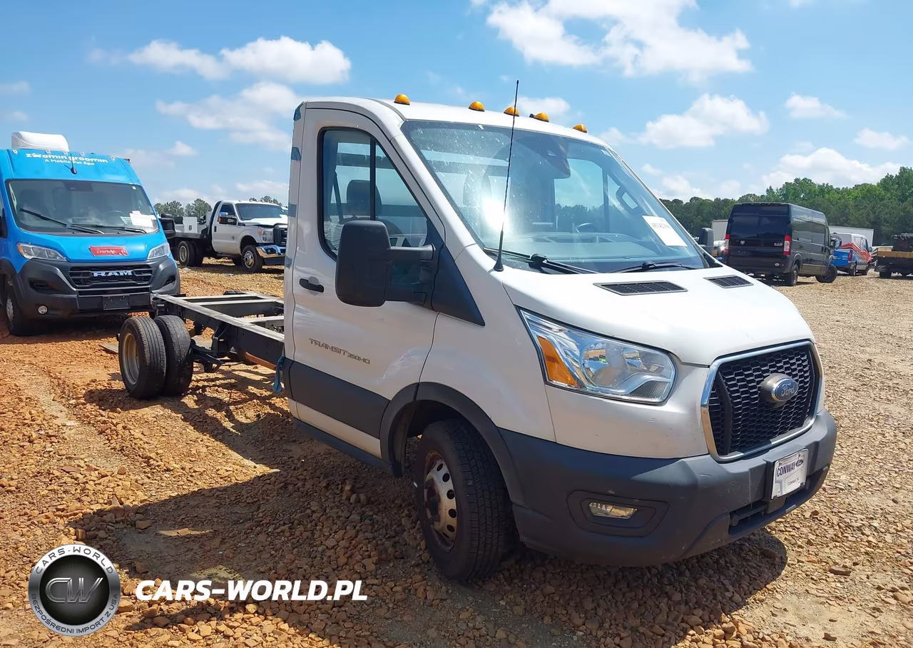 2020 Ford Transit-350 Cutaway