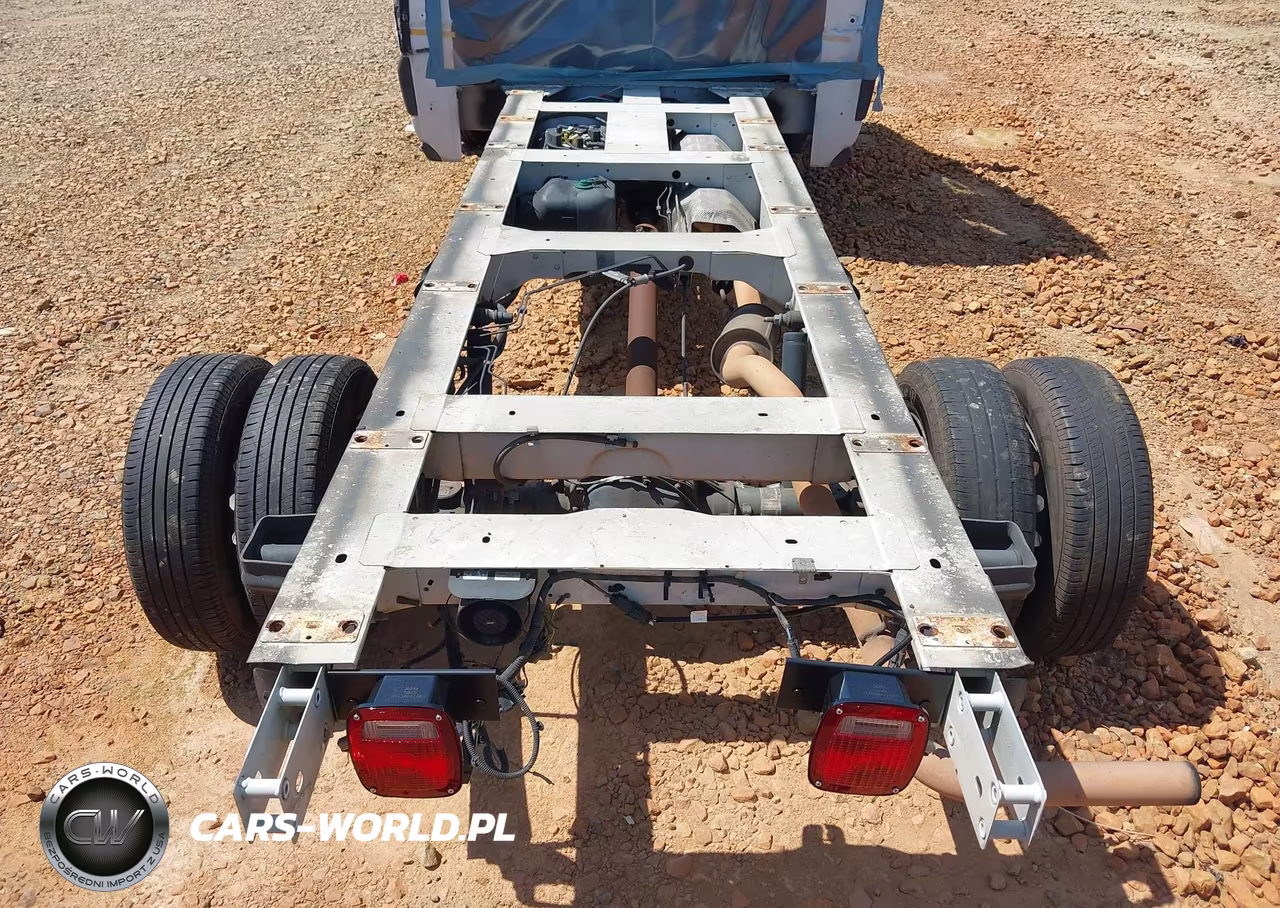 2020 Ford Transit-350 Cutaway VIN:1FDBF6PG0LKA77307 - 7