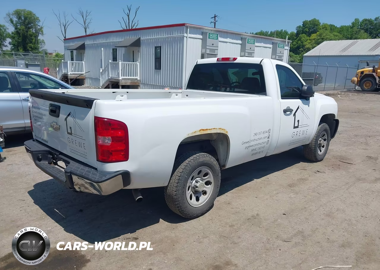 2007 Chevrolet Silverado 1500 Work Truck VIN:1GCEC14017E577906 - 4