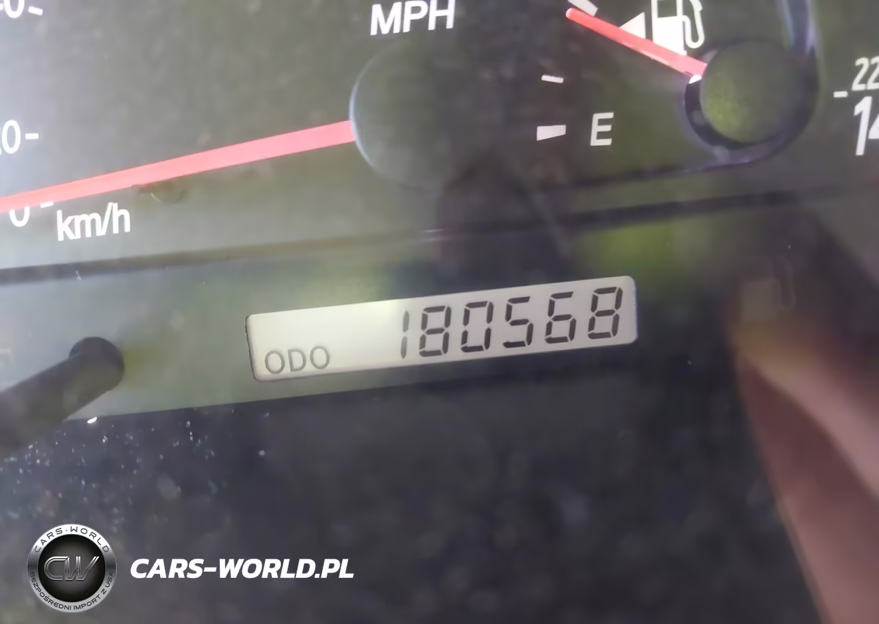 2002 Toyota Camry Le VIN:4T1BE32K32U504396 - 15