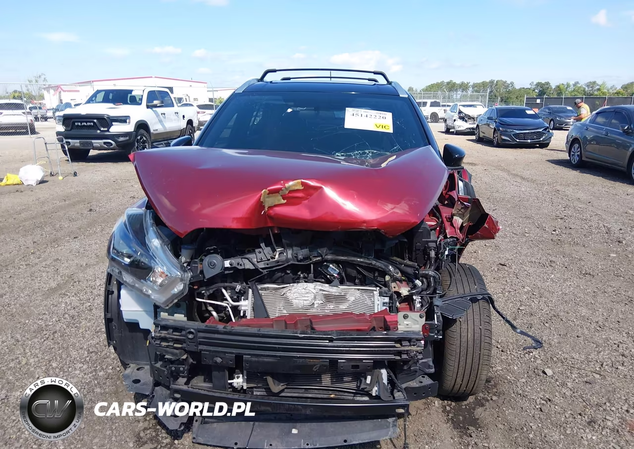 2019 Nissan Kicks Sr VIN:3N1CP5CU3KL563864 - 6