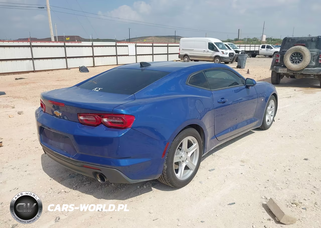 2022 Chevrolet Camaro Rwd 1Lt VIN:1G1FB1RX3N0107117 - 4