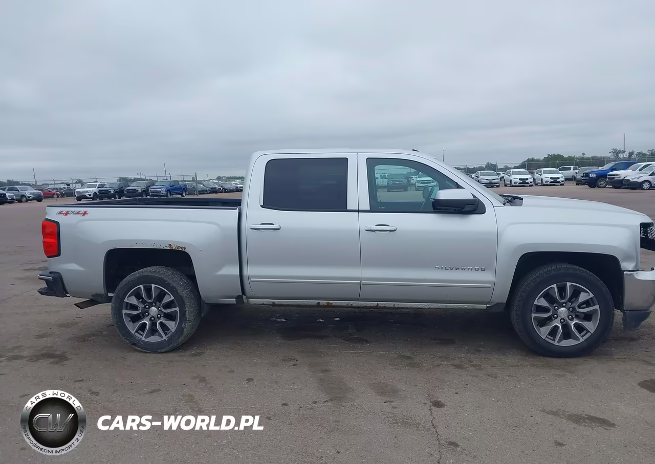 2016 Chevrolet Silverado 1500 1Lt VIN:3GCUKREC2GG323023 - 13