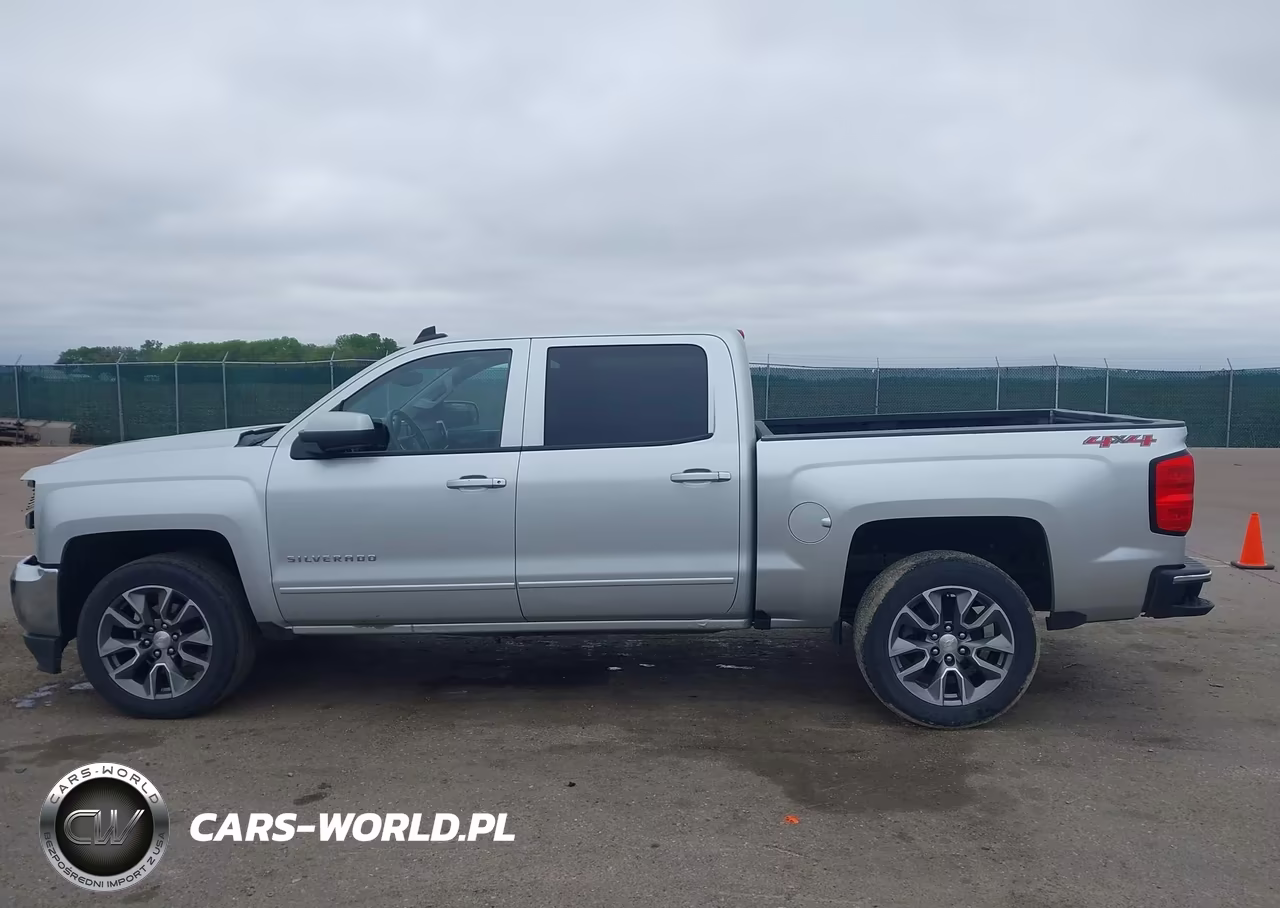2016 Chevrolet Silverado 1500 1Lt VIN:3GCUKREC2GG323023 - 14