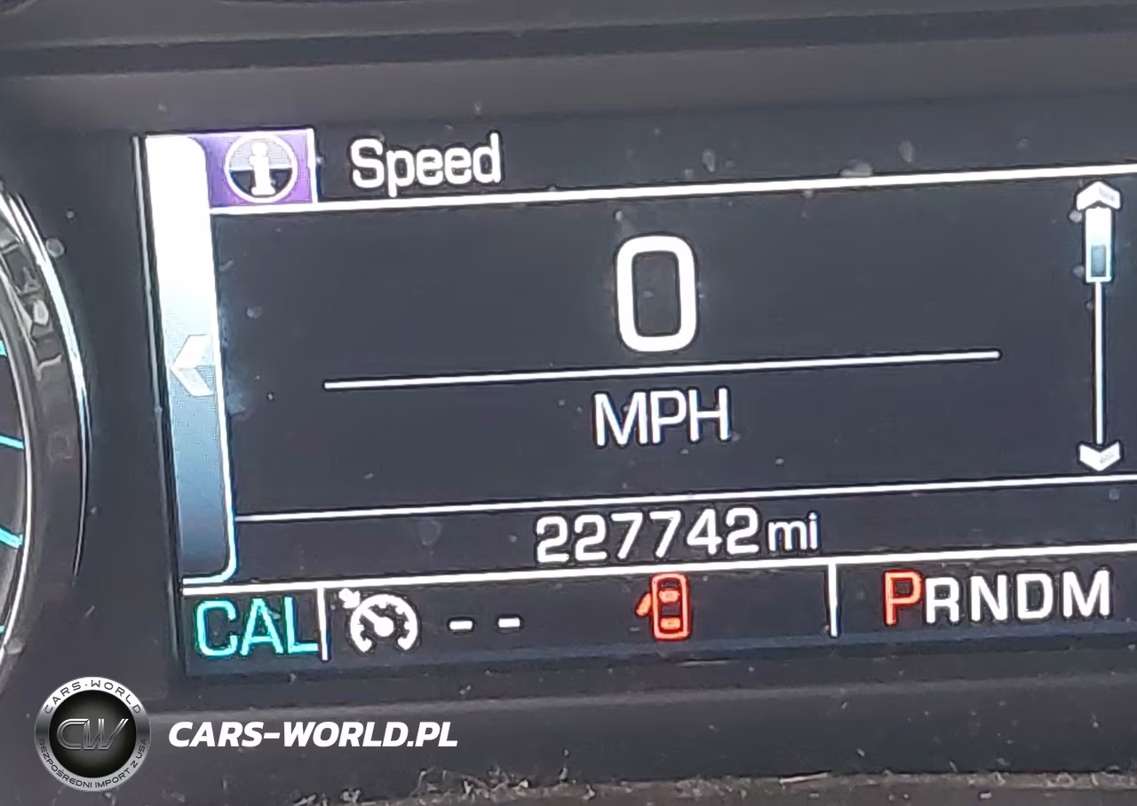 2016 Chevrolet Silverado 1500 1Lt VIN:3GCUKREC2GG323023 - 15