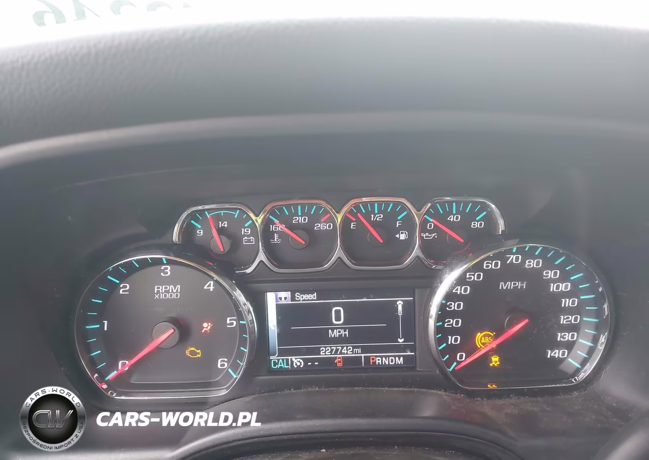 2016 Chevrolet Silverado 1500 1Lt VIN:3GCUKREC2GG323023 - 7