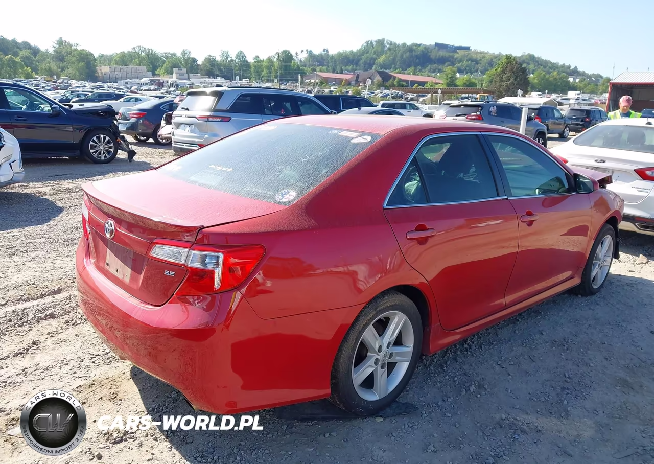 2012 Toyota Camry Se VIN:4T1BF1FKXCU612740 - 4