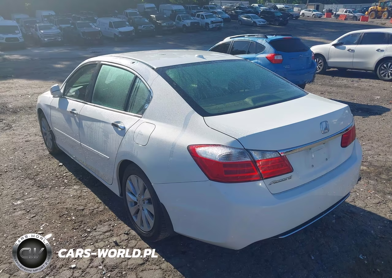 2013 Honda Accord Ex-L VIN:1HGCR2F85DA065827 - 3