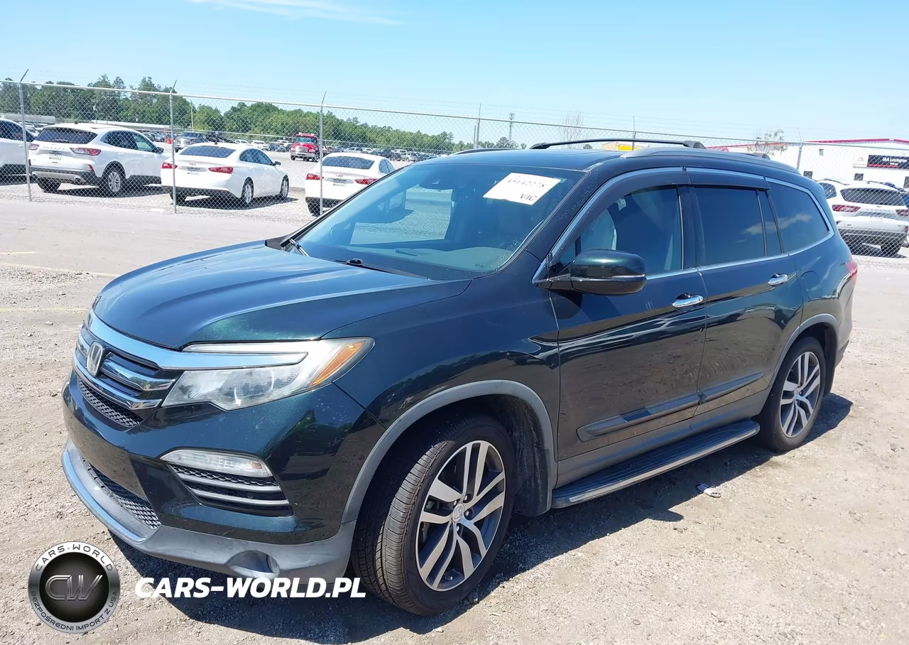 2017 Honda Pilot Touring VIN:5FNYF5H92HB018577 - 2