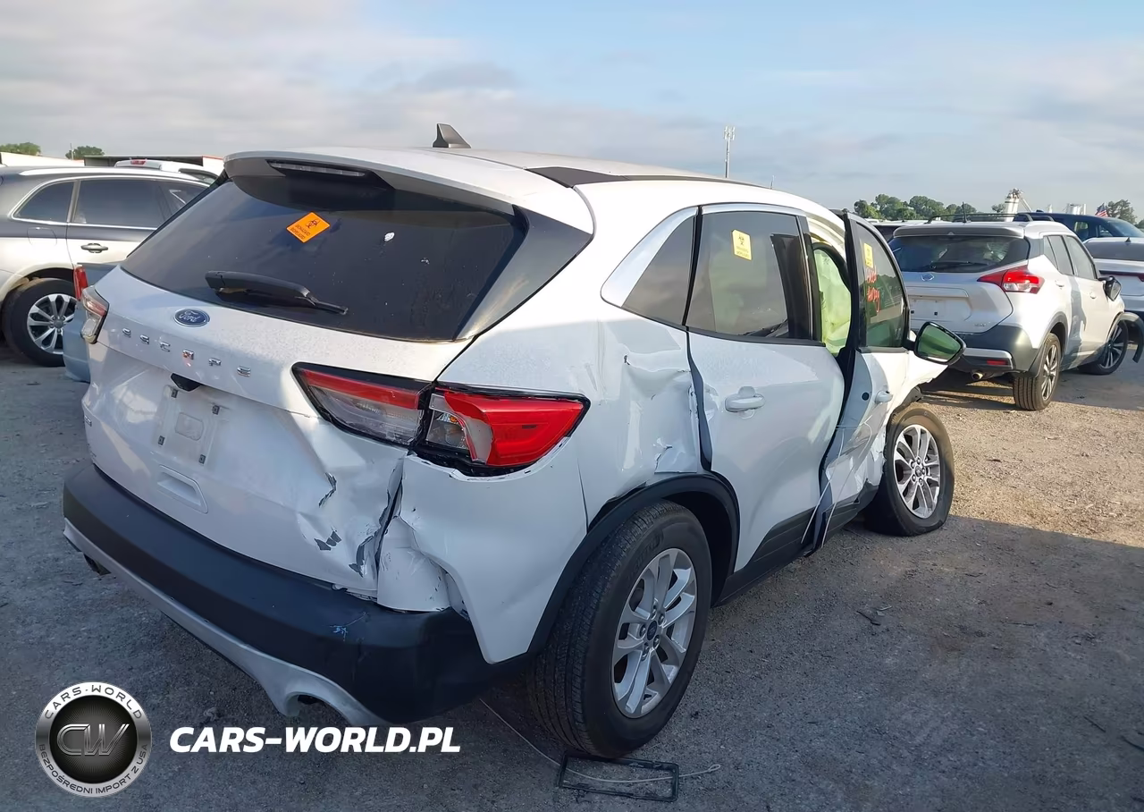 2021 Ford Escape Se VIN:1FMCU0G68MUA07185 - 4