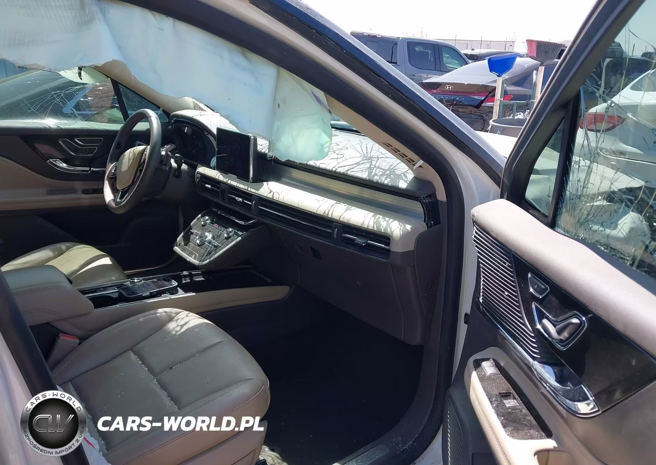 2022 Lincoln Corsair Standard VIN:5LMCJ1C90NUL05307 - 5