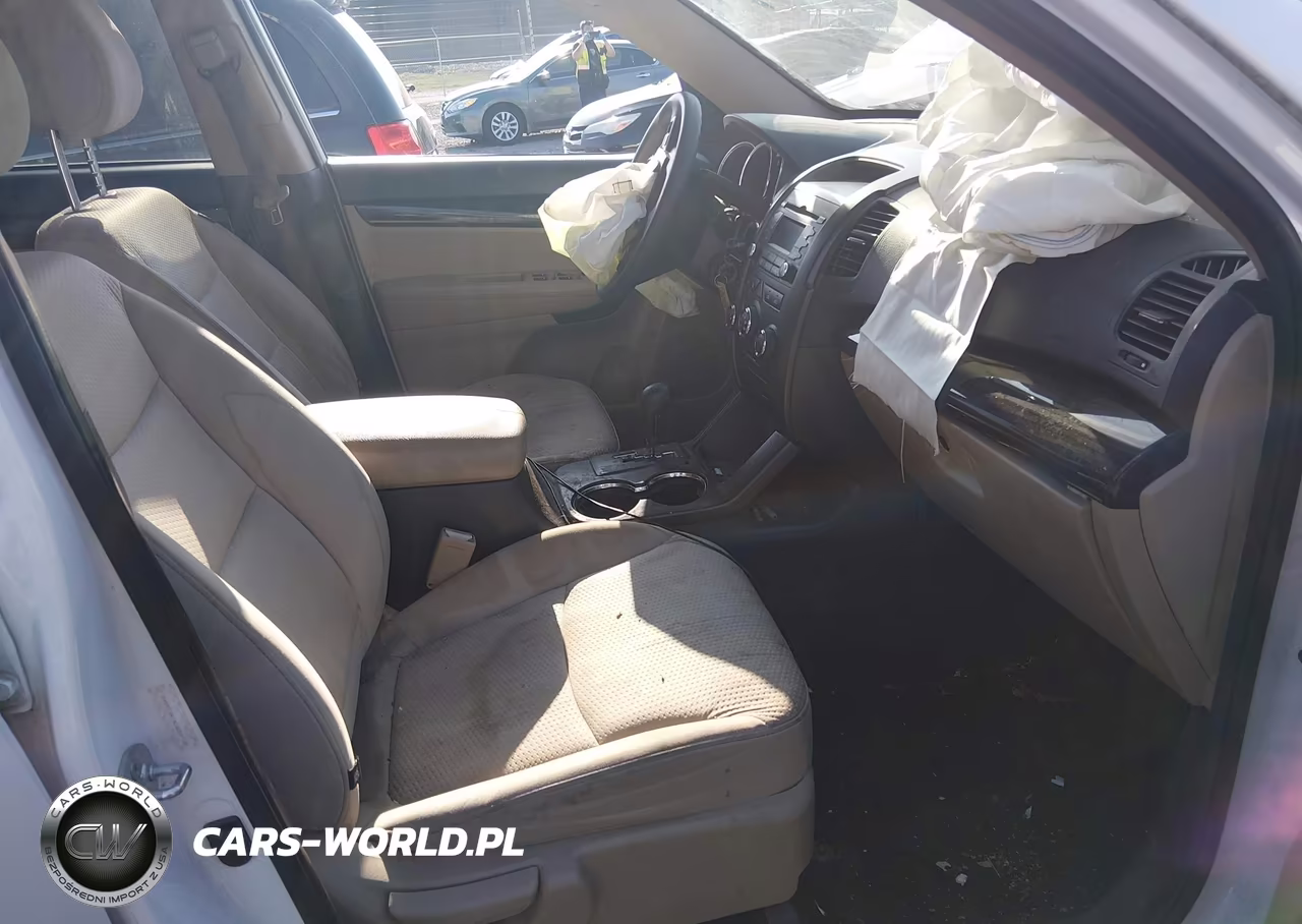 2012 Kia Sorento Lx VIN:5XYKT3A14CG212732 - 5