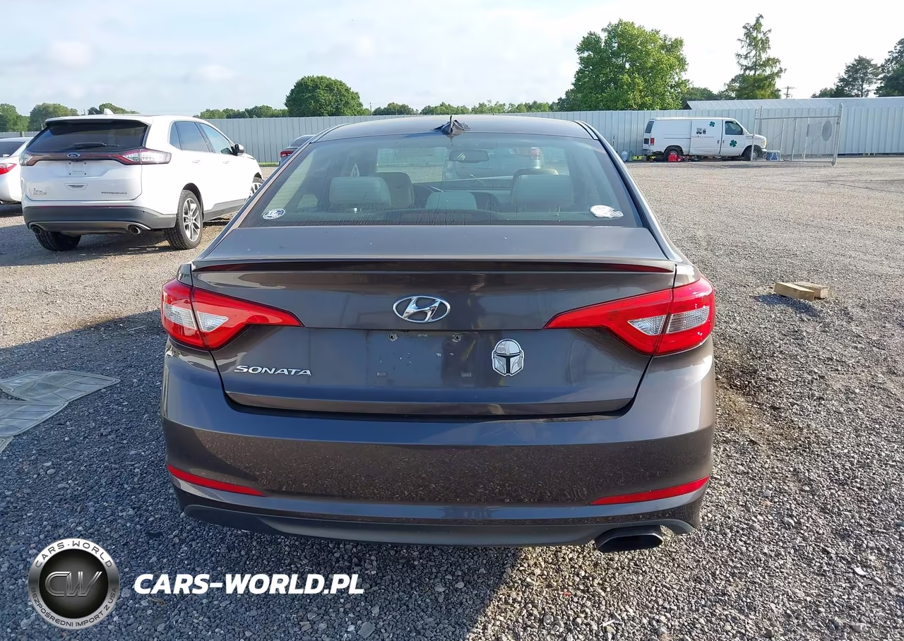 2016 Hyundai Sonata Se VIN:5NPE24AF4GH366065 - 17