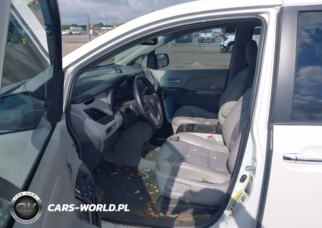 2017 Toyota Sienna Xle 8 Passenger VIN:5TDYZ3DC0HS824412 - 14