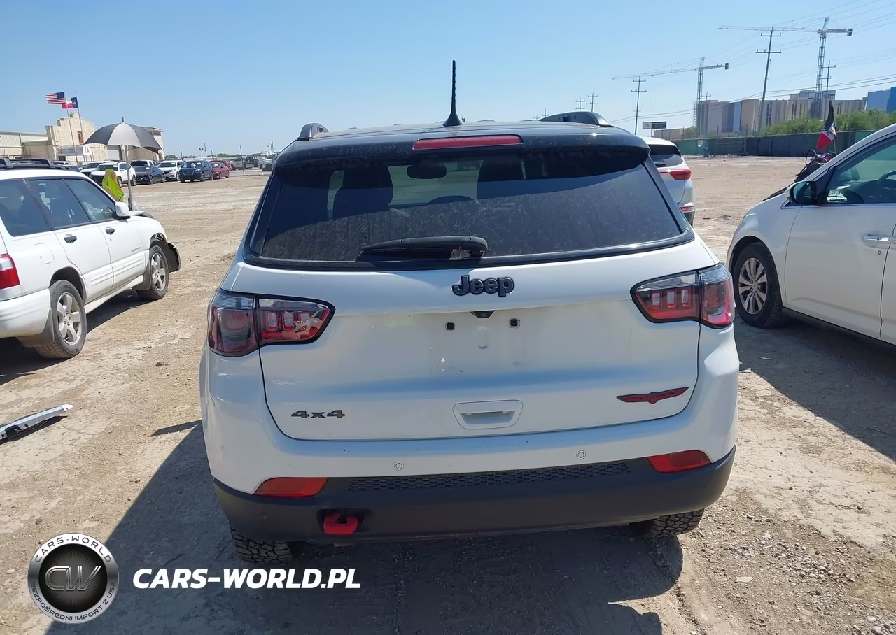 2025 Jeep Compass Trailhawk 4X4 VIN:3C4NJDDN0ST551115 - 16