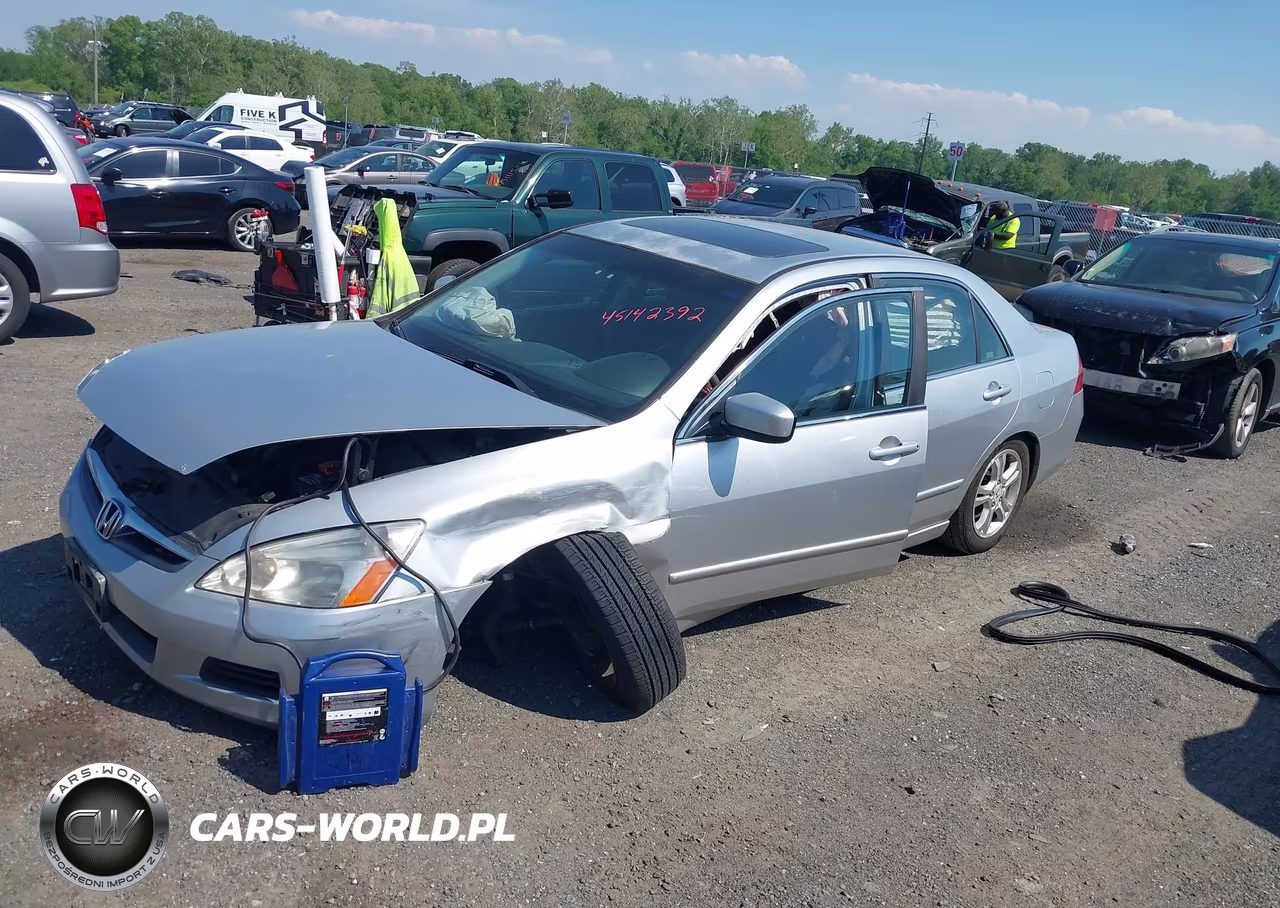 2007 Honda Accord 2.4 Ex VIN:1HGCM56717A104909 - 2